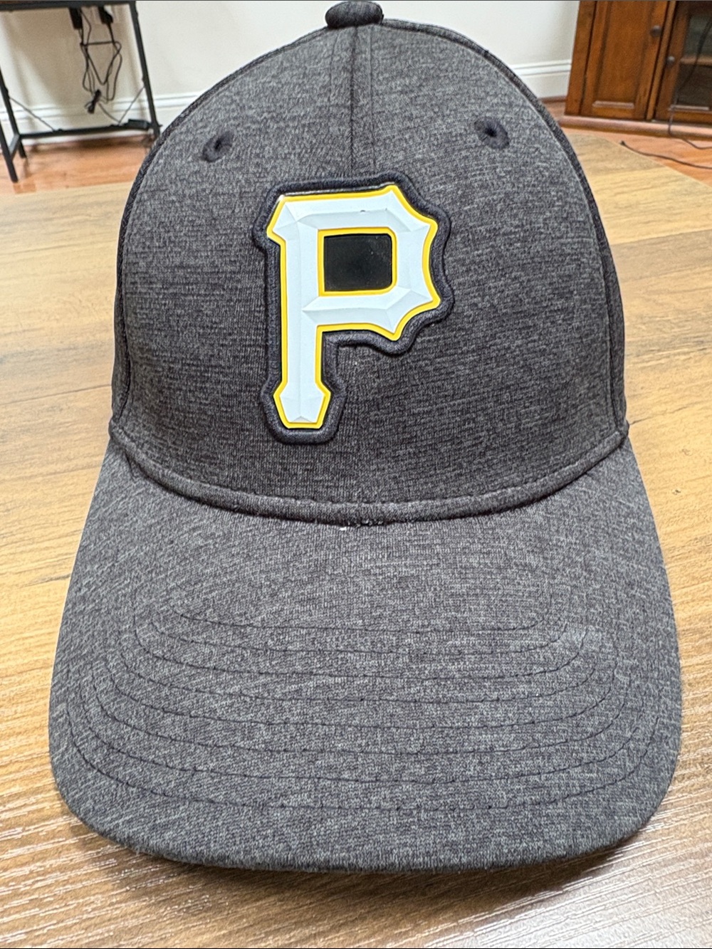 New Era 49Forty Pittsburgh Pirates Hat Size Small